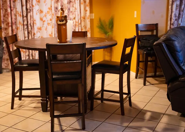 Guest House Urbana