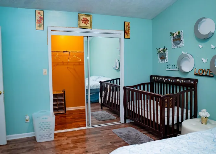 Guest House Urbana